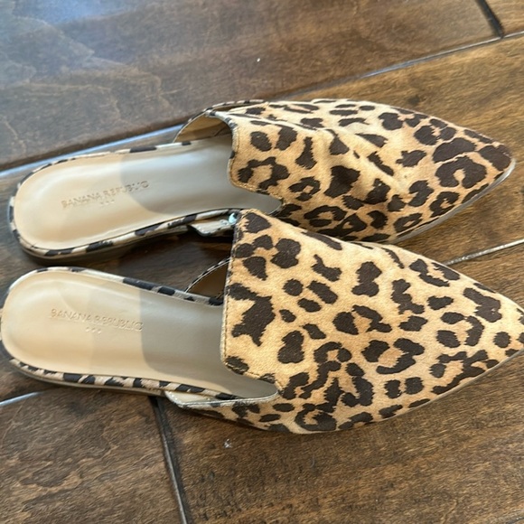 perfect condition leopard print sandles - Picture 1 of 4